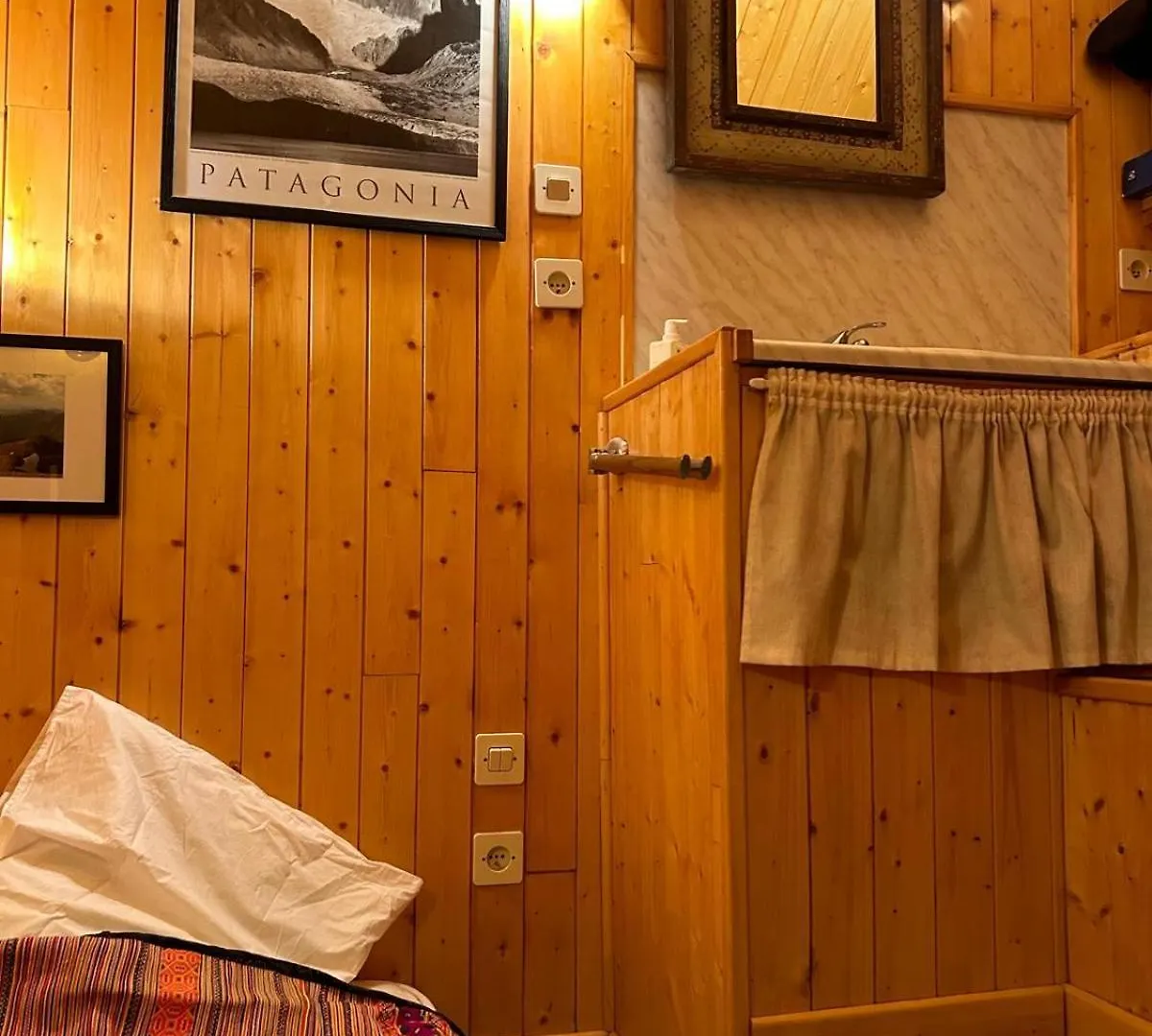Charmant Appartement Avec Jolie Vue Briancon  Apartment